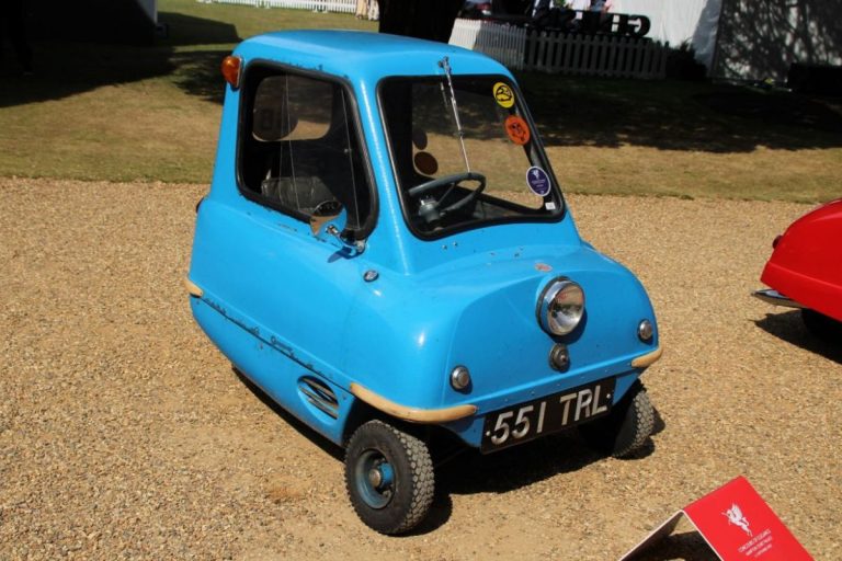 Найменша машина в світі: Peel P50 та її неймовірна історія