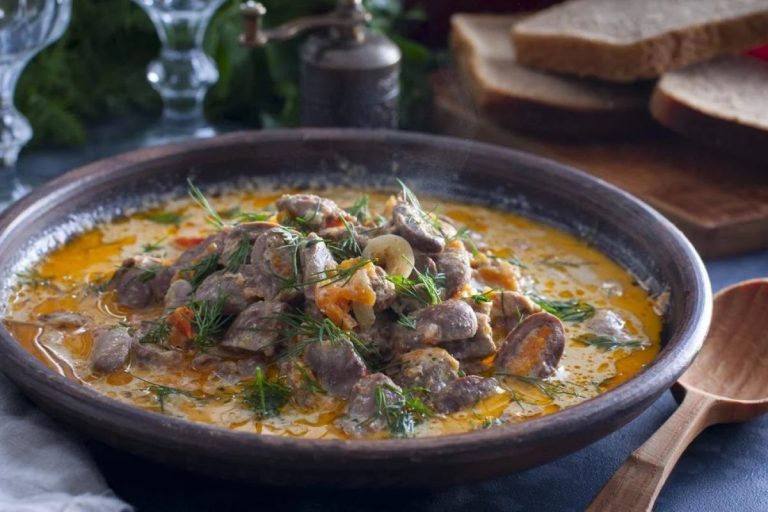 Скільки варити курячі серця: точний час для соковитої ніжності