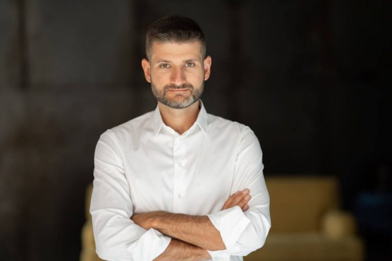 Володимир Локотко: медіаменеджер, який сформував сучасне українське телебачення