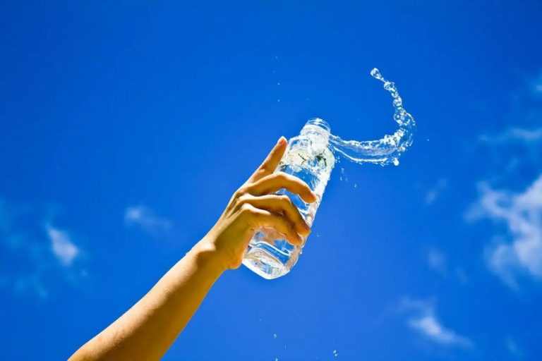 Якщо підлили мертву воду: як розпізнати, захиститися та відновити спокій