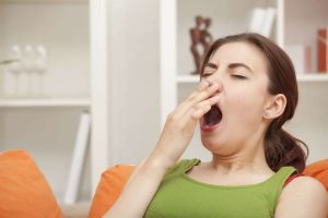 Чому людина позіхає: наукові таємниці древнього рефлексу